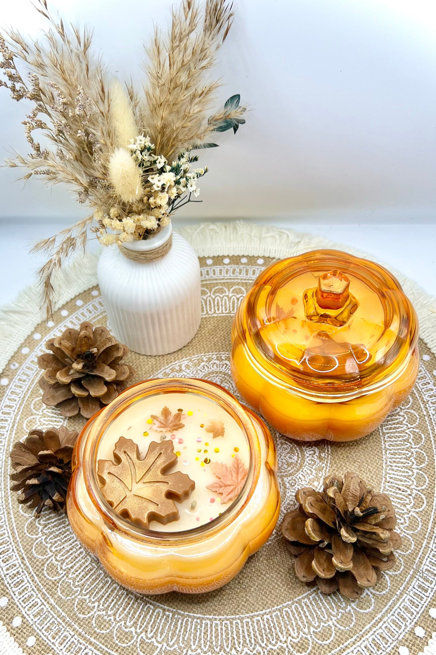 Duftkerze im Glas – Kürbisform | Herbst Edition mit Deckel