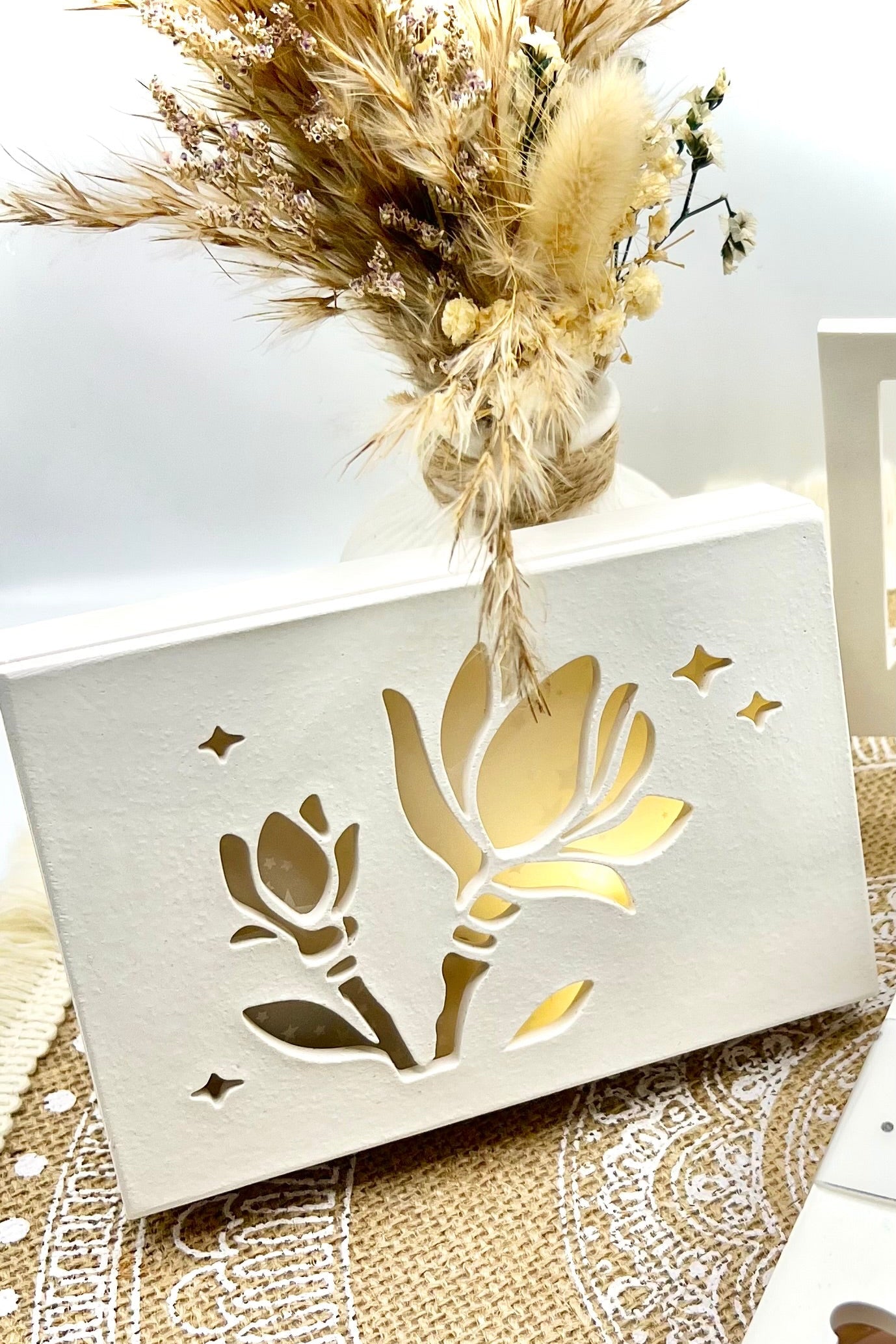 Kleine Geschenk-Schatulle (Höhe 2,5cm) - Handgefertigte Keramikbox für besondere Momente