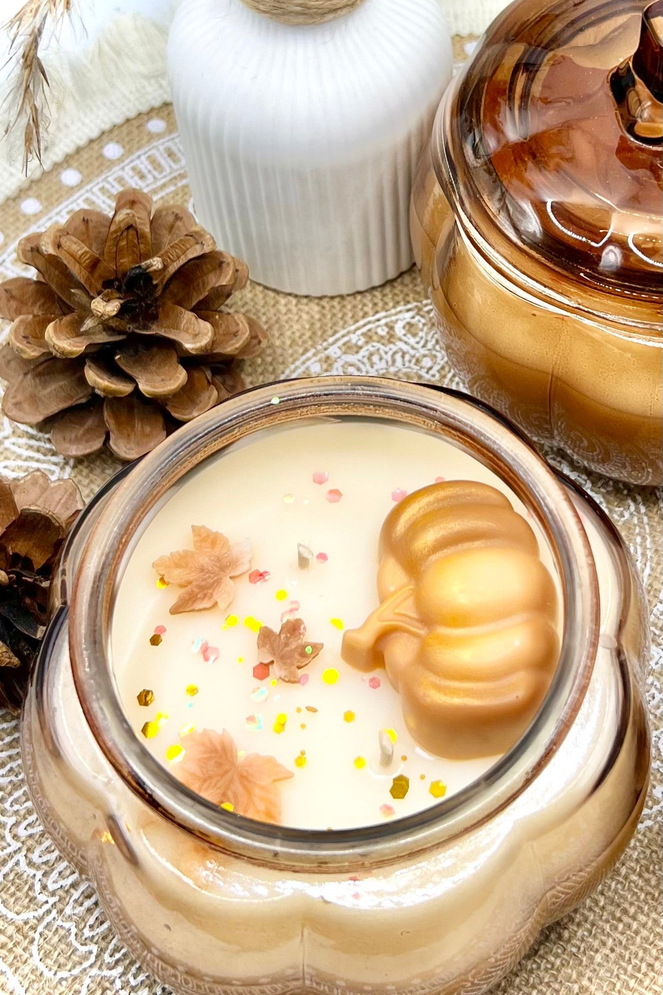 Duftkerze im Glas – Kürbisform | Herbst Edition mit Deckel
