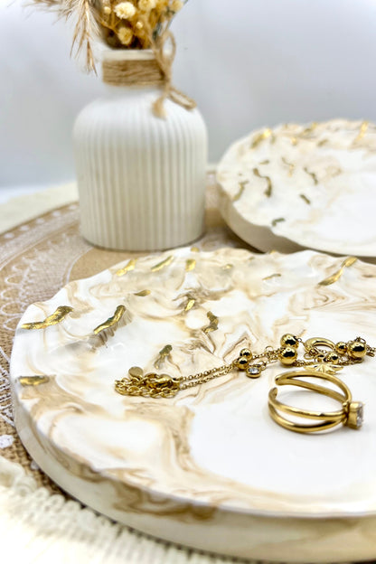 Handgegossenes Tablett Schmuckablage mit Blattgold – marmoriert