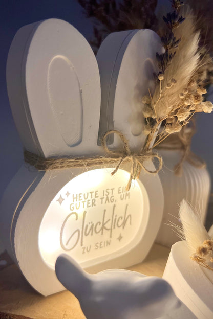Kleiner Lichtmoment zum Verschenken – Hase Lichtbox mit Herzbotschaft & Frühlingsflair