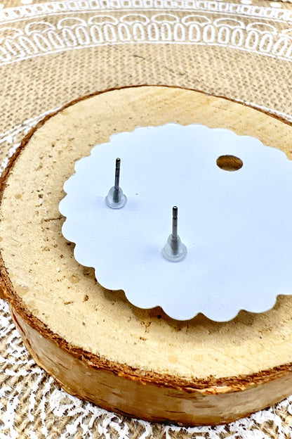 Ohrstecker „Karo“ – handgefertigt, Edelstahl, 12 mm