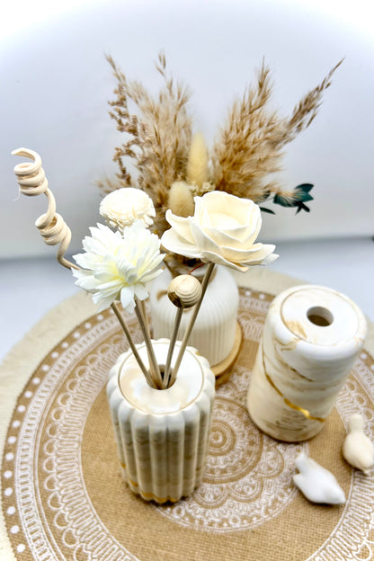 🕯️ Raumduft-Diffuser mit Duftstäbchen – handgegossenes Diffusergehäuse