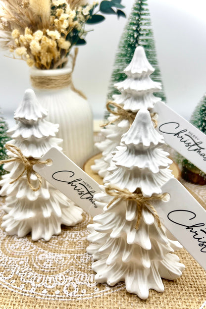 Keramik Weihnachtsbaum Deko | handgegossen, glanzversiegelt & winterlich weiß | kleine Luftbläschen möglich – Unikat mit Charakte