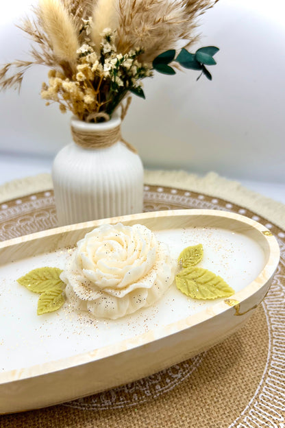 🌿 Florale Duftkerze mit Pfingstrose in handgegossener Schale mit Marmoroptik