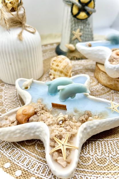 Küstenmoment – Duftkerze im Seestern | Schildkröte oder Delfine | Handgegossen mit maritimen Details