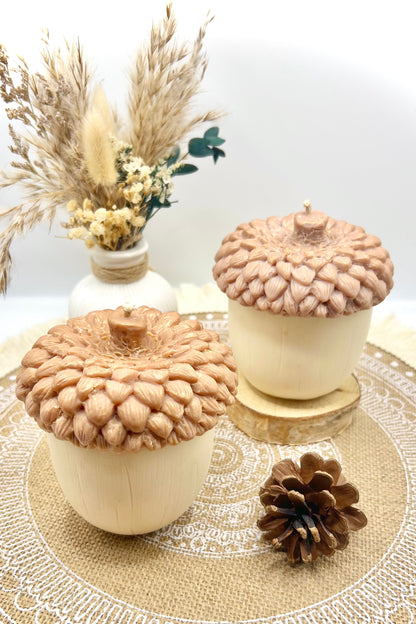 🍂 Eichel Kerze handgegossen – Herbstdeko Kerze
