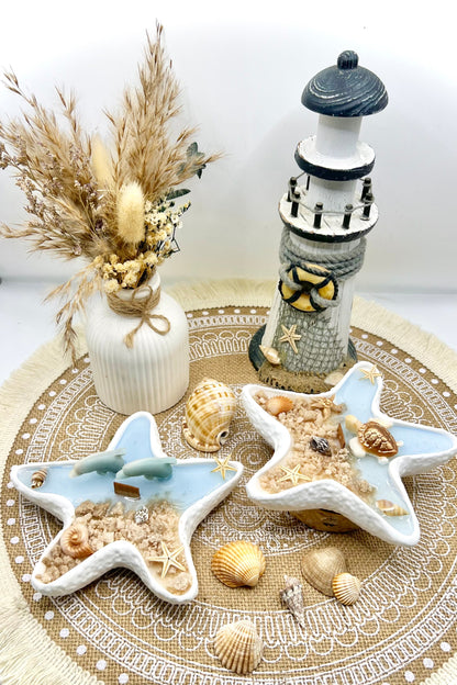 Küstenmoment – Duftkerze im Seestern | Schildkröte oder Delfine | Handgegossen mit maritimen Details