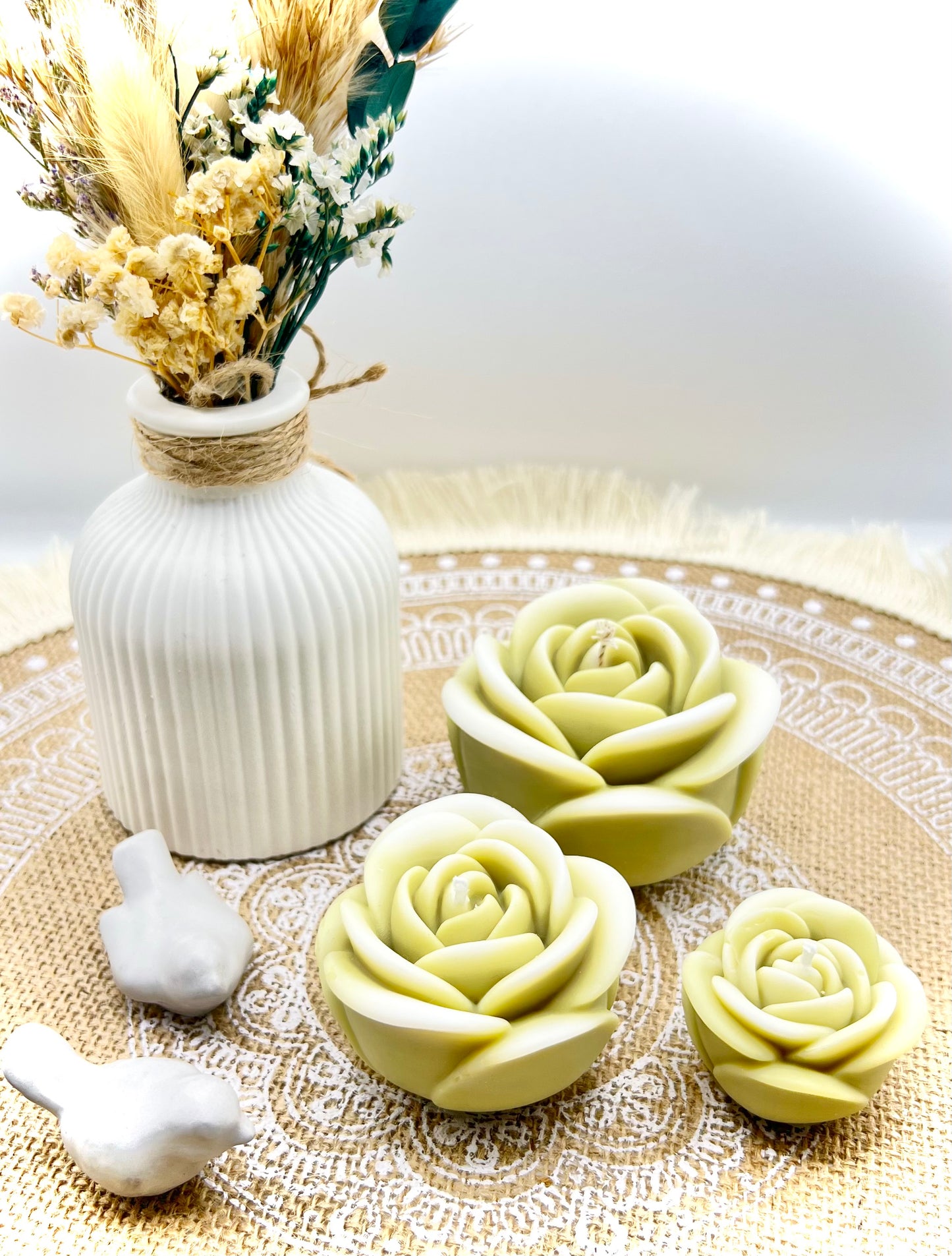 Rosen Kerzen im 3er Set (verschiedene Farben)