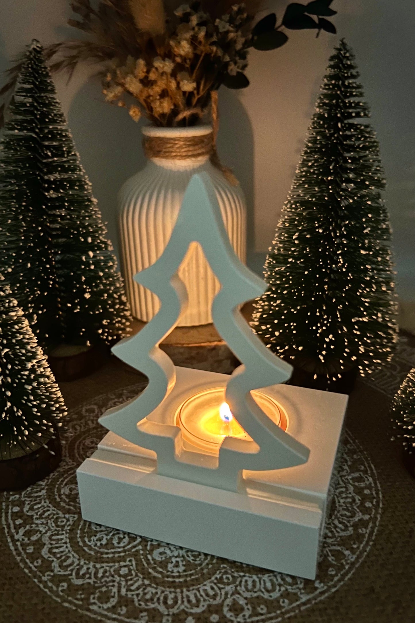 Handgegossene Teelichthalter – verschiedene winterliche Motive