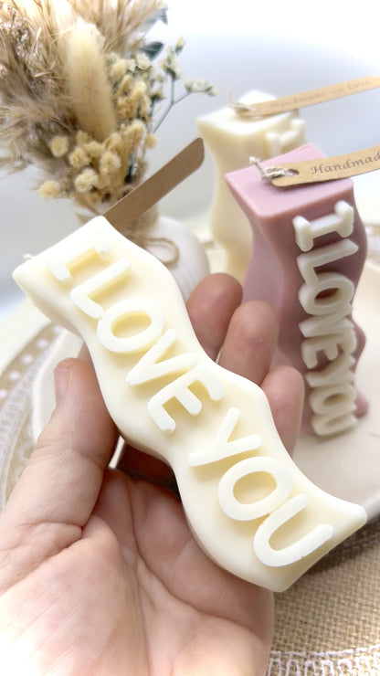 Love You - Kerze (verschiedene Farben)